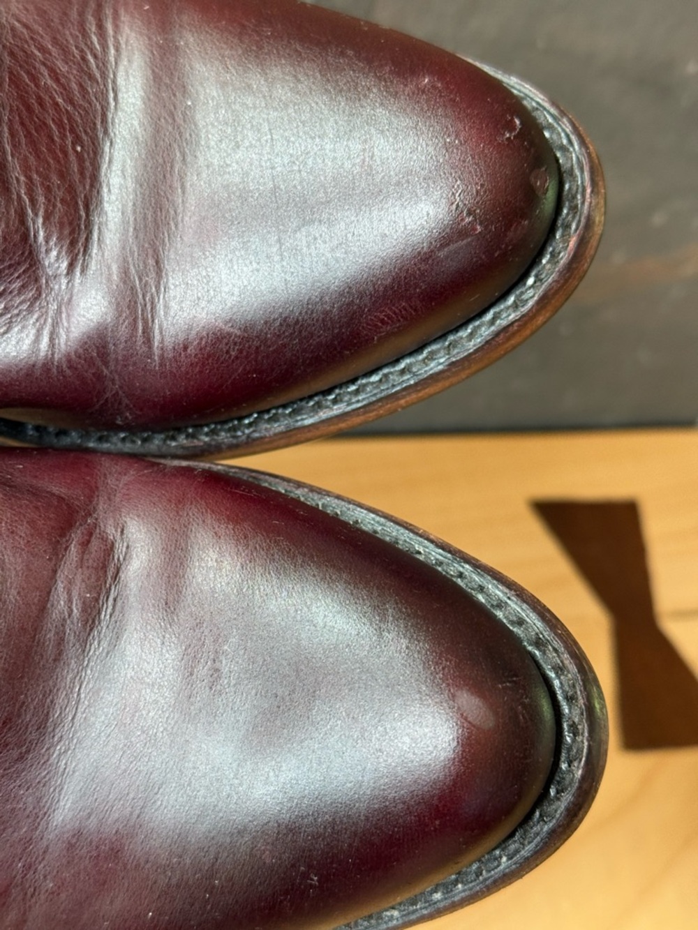 LibertyBlack twin zip booties, 8.5, deep maroon shade, EUC, Mexico, sturdy - Picture 16 of 16